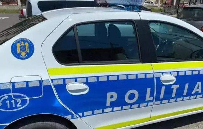 Poliţist din Timişoara luat la bătaie de un bărbat, pe când intervenea la un scandal. Agresorul, arestat preventiv