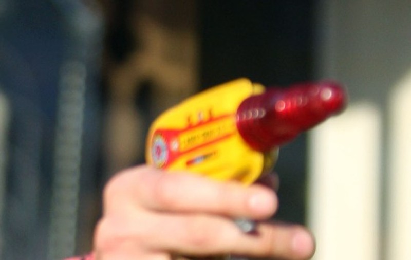 Un român a comis un jaf cu un pistol de jucărie la metroul din Roma! 