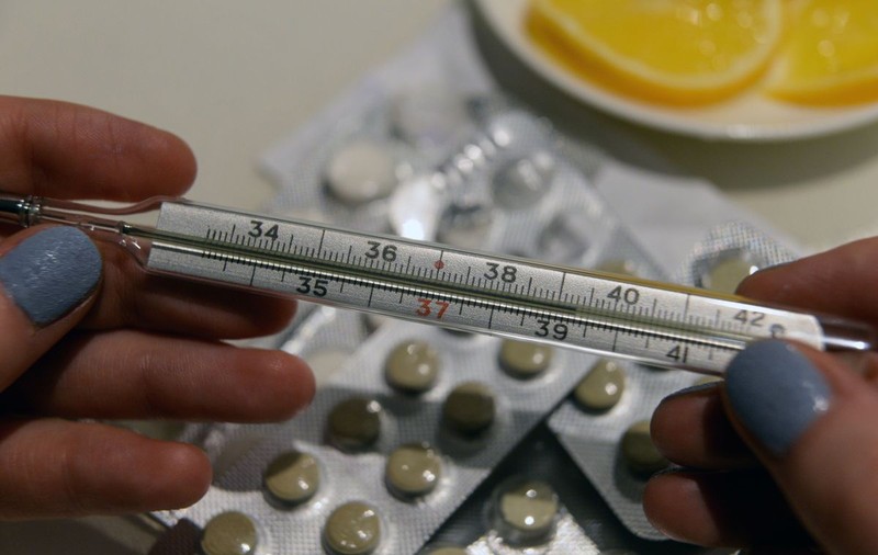 Medicamentele pot provoca hepatită. Specialiștii din Timișoara prezintă cauzele și simptomele afecțiunii