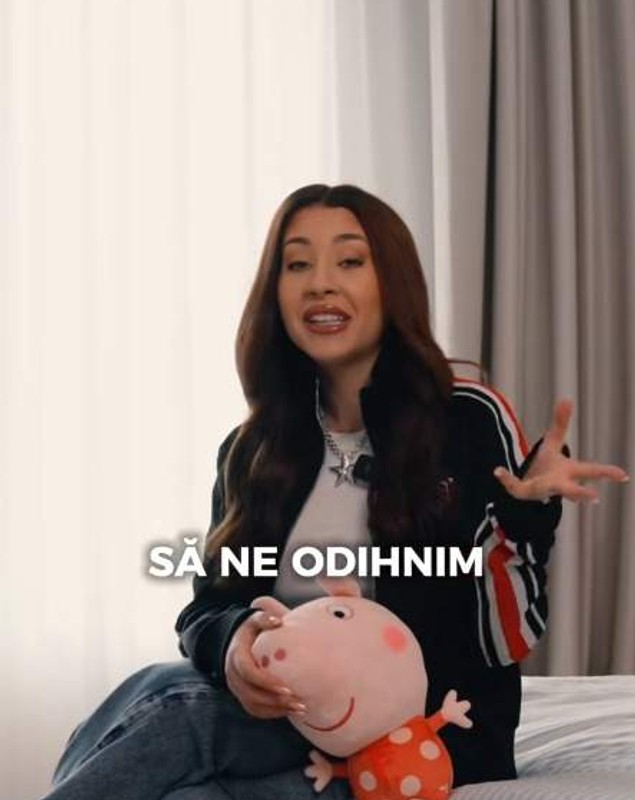 Imagini din casa inteligentă în care locuiește Nicole Cherry. Artista a făcut turul noii sale vile