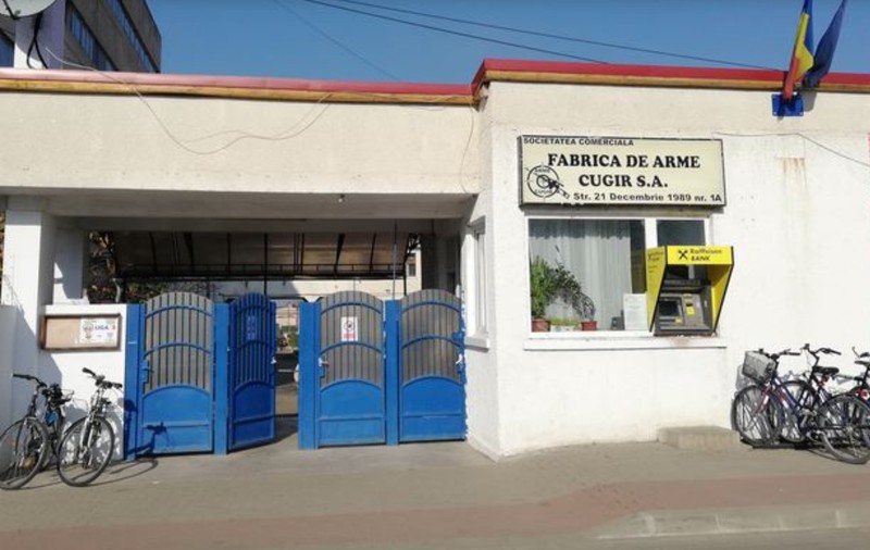 Testare în masă la Fabrica de Arme din Cugir. Măsurile luate de autorități pentru a evita răspândirea virusului