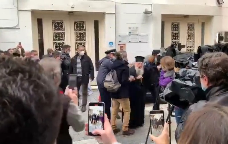 Papa Francisc, făcut „eretic” de către un preot ortodox, în timpul vizitei Suveranului Pontif, la Atena
