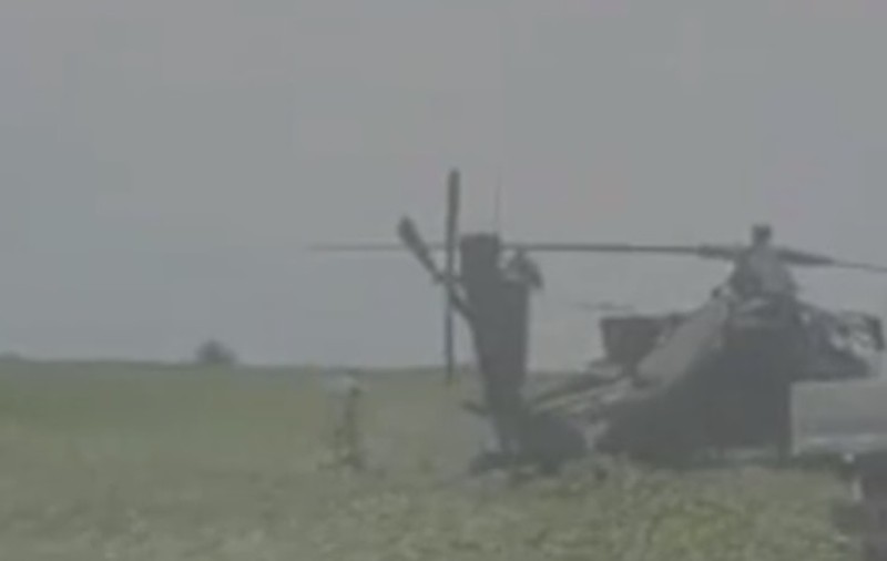 Un elicopter militar american a aterizat forţat pe un câmp din Constanţa