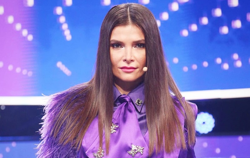 Alina Pușcaș, victima unei șoferițe. Vedeta a povestit totul. „M-am trezit cu o ușă lovindu-mi mașina”