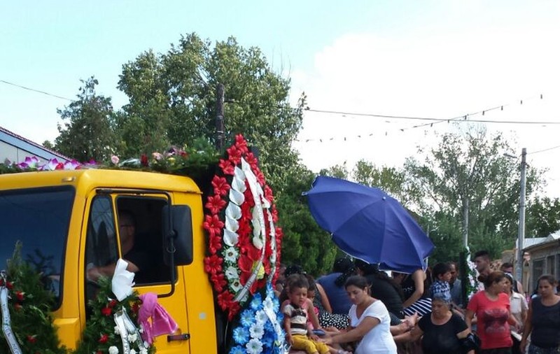 MAMA lui BERCEA MONDIAL a fost ÎNMORMÂNTATĂ. Rudele plângeau acasă, Bercea urla în pușcărie | FOTO