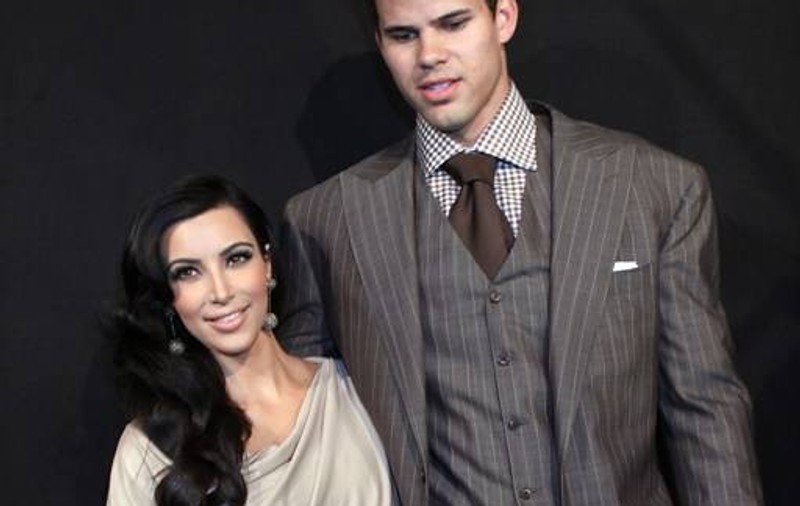 E oficial! După 1 ani şi jumătate, Kim Kardashian şi Kris Humphries au divorţat