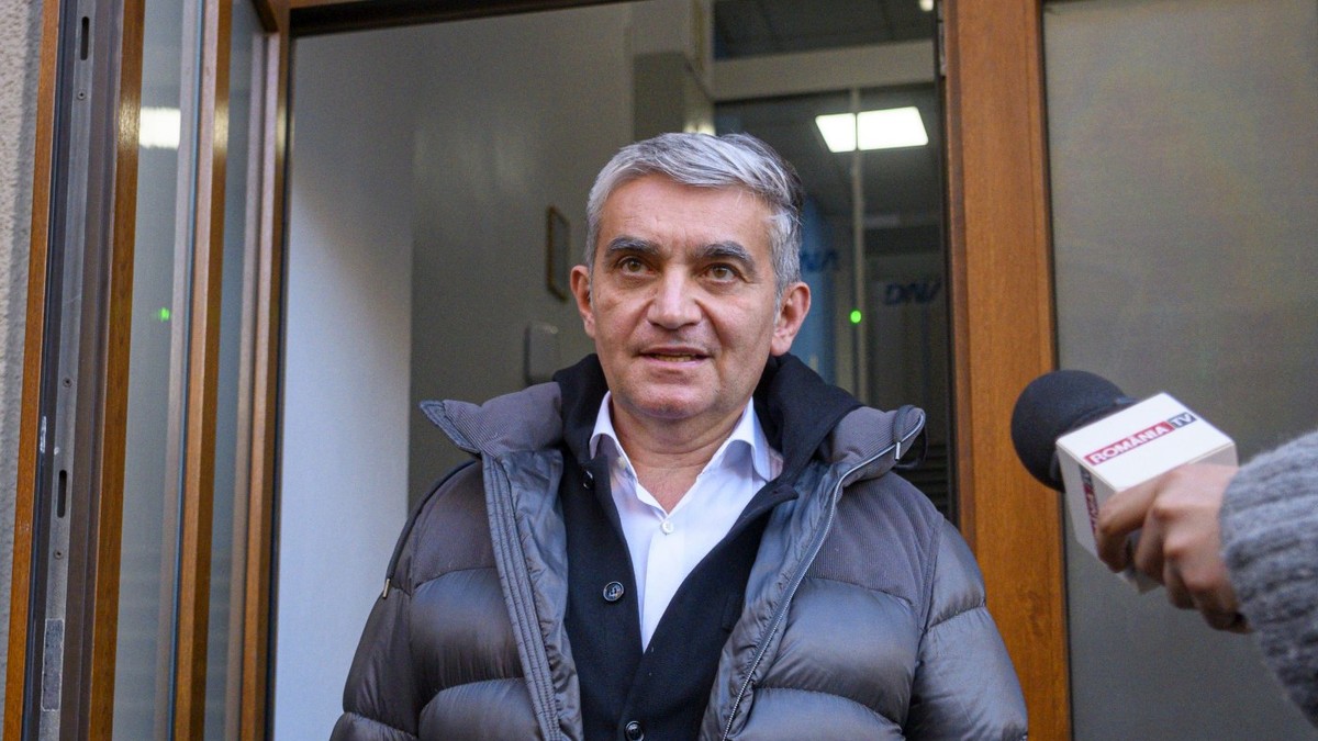 Vlad Oprea are interdicția de a fi primar în Sinaia pe durata anchetei DNA. Foto: Hepta