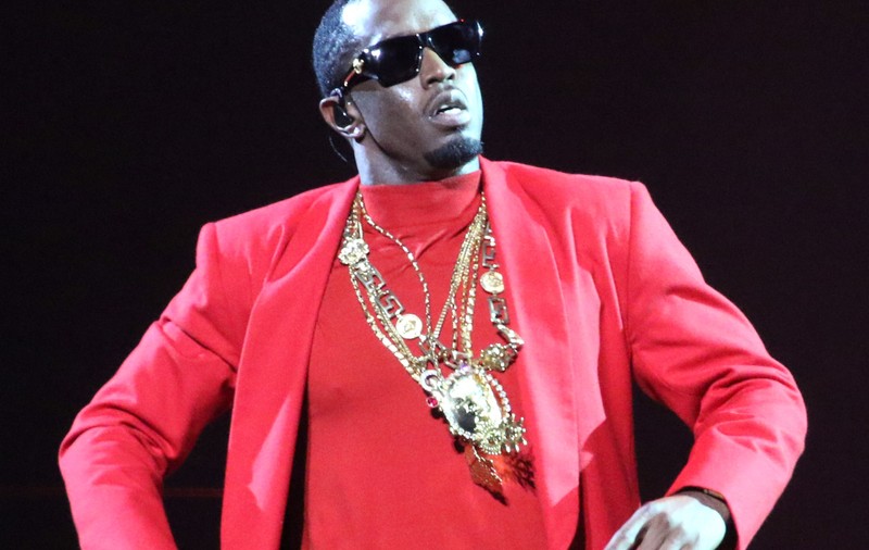 Geoană și rușii, episodul Ț de ridicol. Cazul P.Diddy e oribil. Se închid fabrici