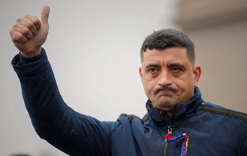 CNA a decis ștergerea postărilor lui George Simion în care acesta spune că membrii BEC ar trebui „jupuiți în piața publică”