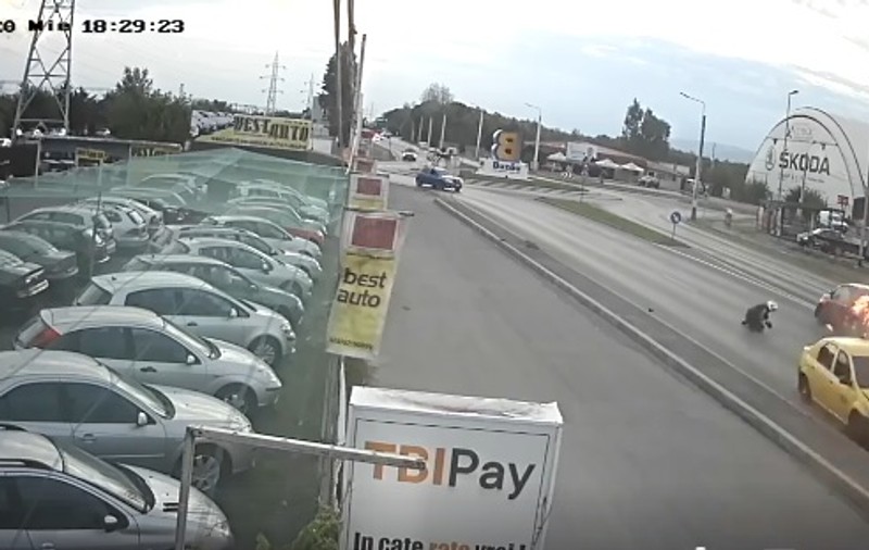 Sindicatul Europol, despre şoferiţa care a acroşat un poliţist pe motocicletă: “A încercat să-l omoare”