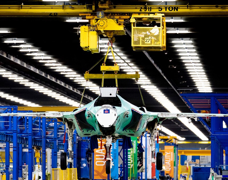 Lockheed Martin, compania care s-a angajat să onoreze cel mai mare contract din istoria Armatei Române