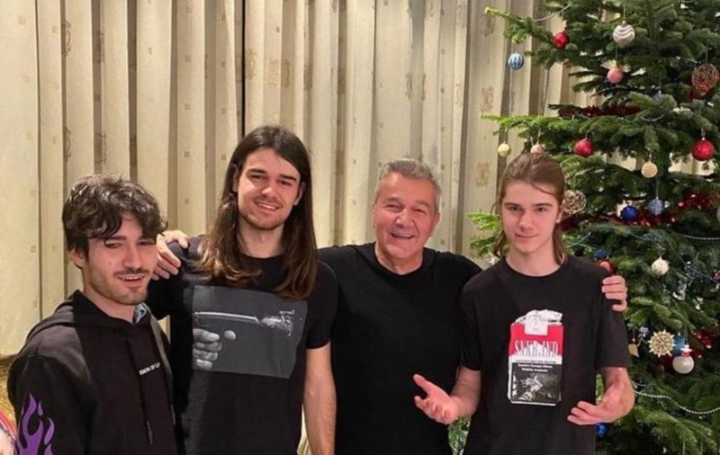 Cu ce se ocupă băieții lui Dan Bittman. Artistul a învățat o lecție importantă de la Alex, Patrik și Mark