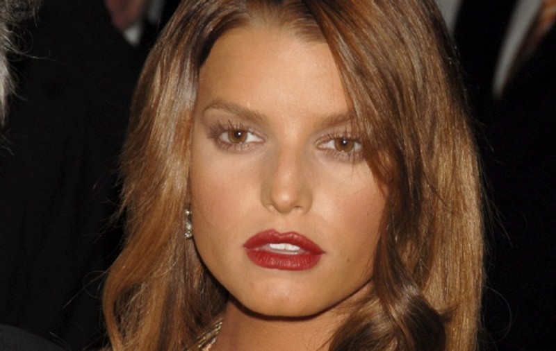 Jessica Simpson se simte bătrână la 29 de ani