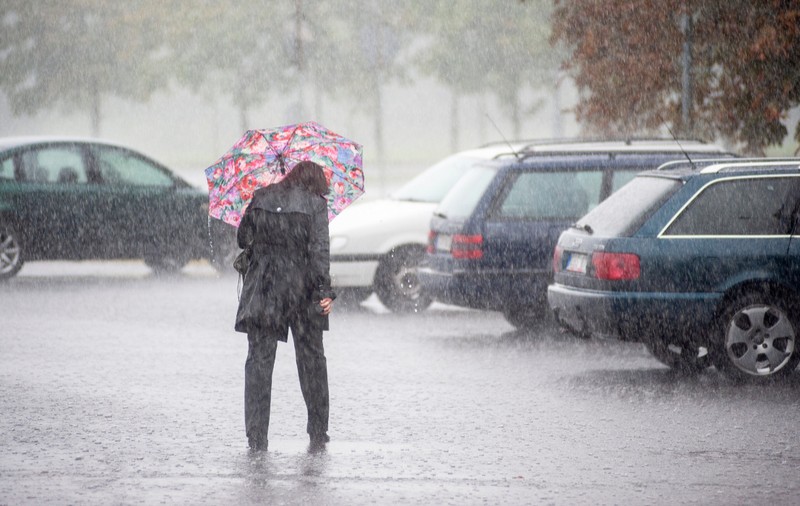 Vremea se răcește în toată țara și nu scăpăm de ploi. Prognoza meteo ANM între 8 și 21 iunie 2026