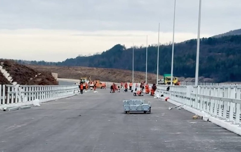 Viaductele-problemă care pot bloca Autostrada Transilvaniei între Cluj și Oradea. Câți kilometri au șanse reale să fie deschiși în 2026