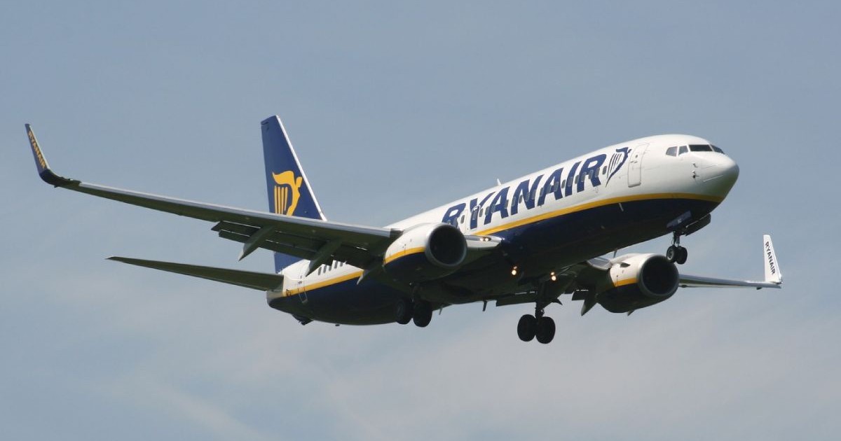 O aeronava Ryanair in zbor