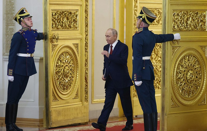 „Garda de elită îi strânge chiar și excrementele” Măsurile extreme de securitate ale lui Vladimir Putin