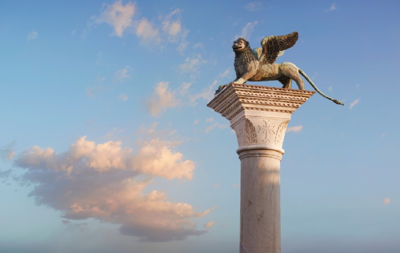 Statuia leului înaripat din Piața San Marco din Veneția ar putea fi un obiect 'made in China'