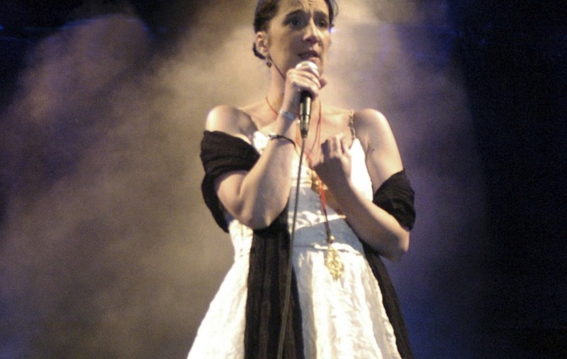 Dulce Pontes - regina muzicii fado revine în România!