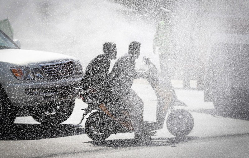 Folosirea motocicletelor şi a scuterelor, interzisă la Kabul. Decizia are legătură cu talibanii
