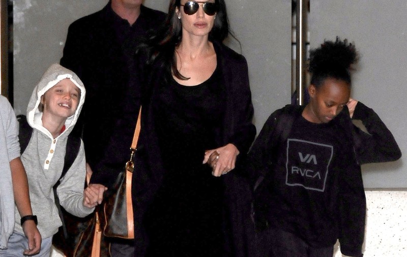 Angelina Jolie riscă să o piardă pe Zahara? Ce spune mama biologică a fetiței