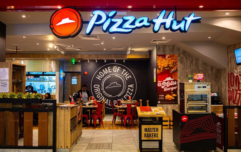 Pizza Hut, vândută pentru 2,7 miliarde de dolari. Yum Brands renunță la celebrul lanț de restaurante
