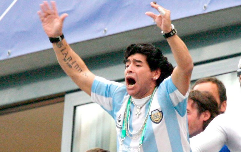 Maradona este noul selecţioner al Argentinei
