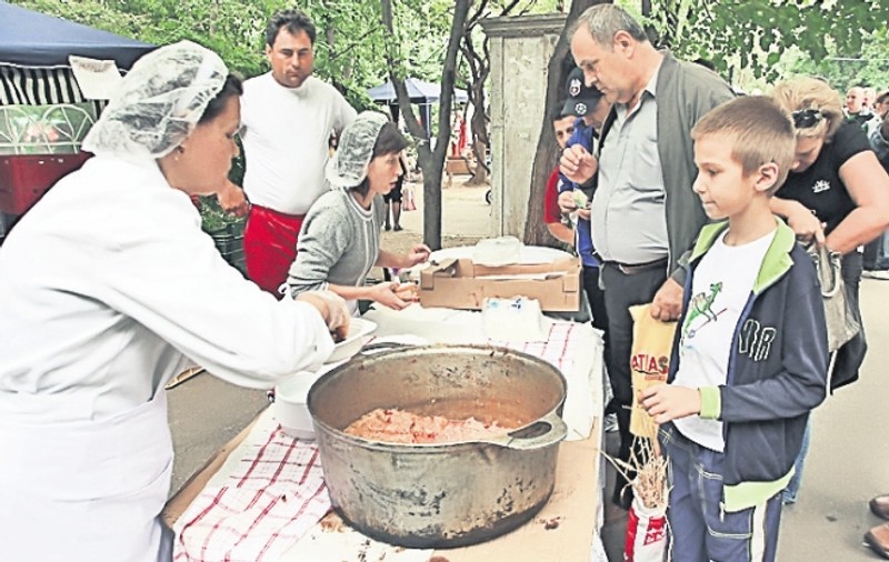 Hai la târg de Sfânta Maria!