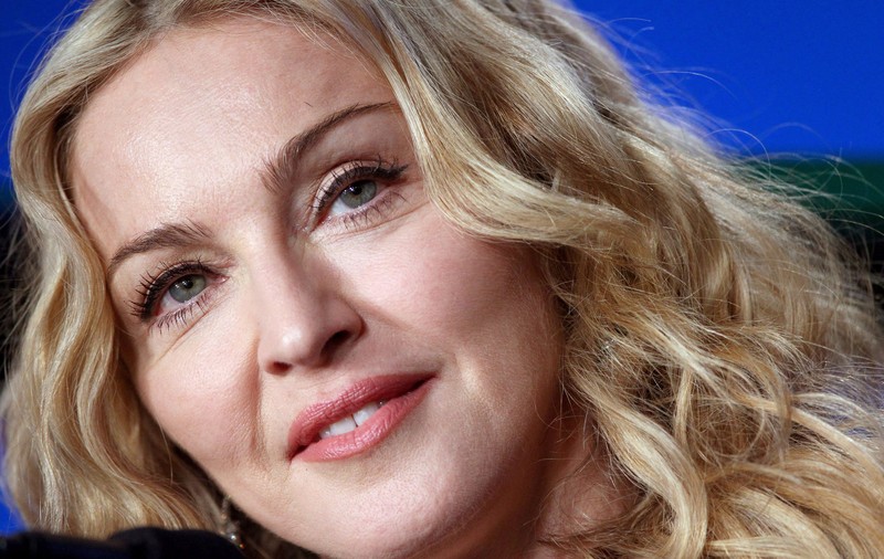 Madonna spune că se simte „norocoasă că este în viață”, după a fost internată la terapie intensivă