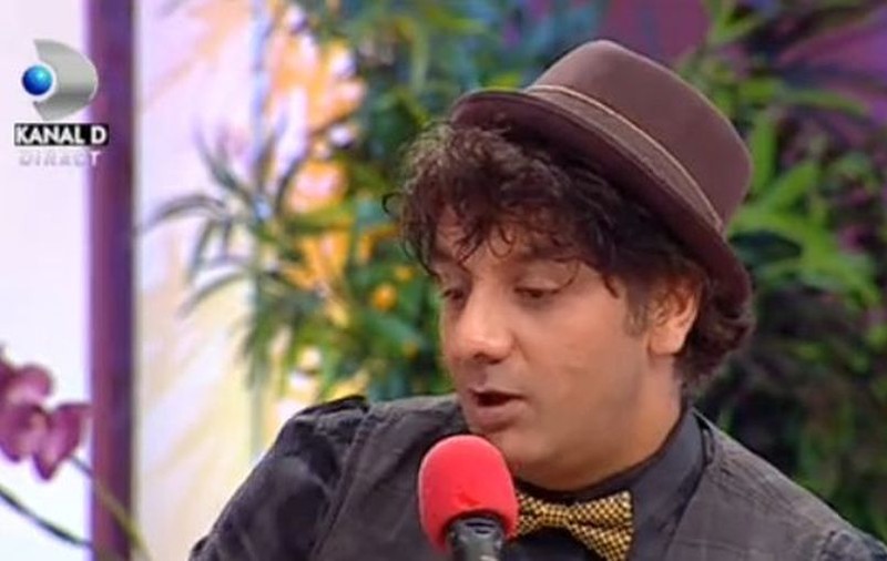 CE JUNE FRUMOS ŞI TALENTAT! N-O SĂ CREZI CE BĂIAT MARE ARE MARIUS MIHALACHE! | FOTO