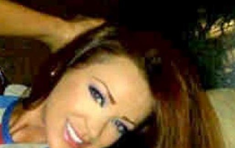 BIANCA DRĂGUŞANU, imaginea INTERZISĂ MINORILOR! Măreşte poza până dai de SFÂRCURI, să vezi cum îl excită pe Cristea în văzul lumii | FOTO