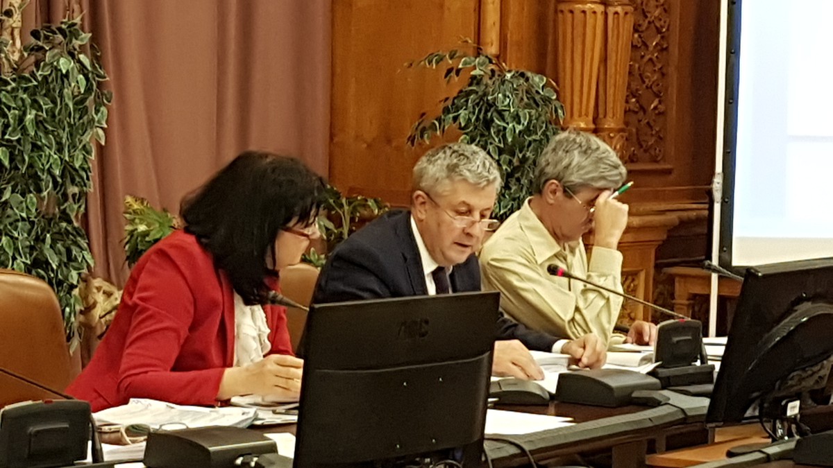 Legile justiției