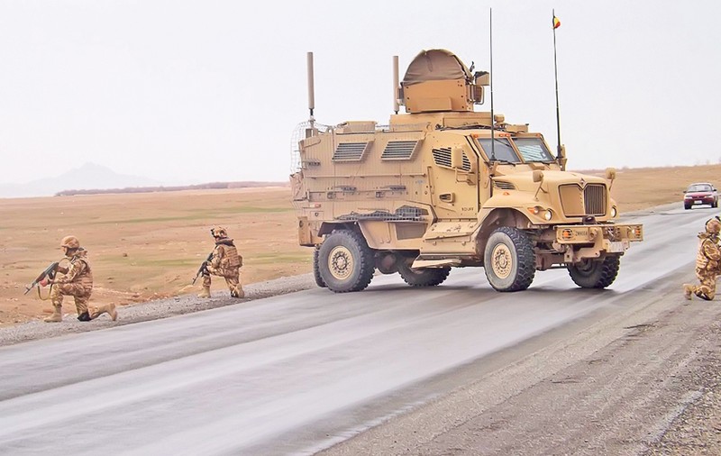 Căzuţi la datorie! Doi militari români aflaţi în misiune au murit în Afganistan, în urma unei explozii