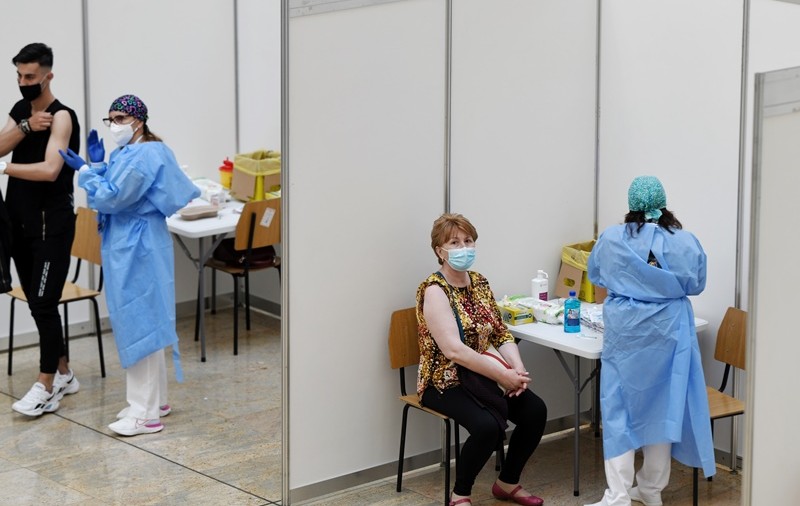 O nouă zi cu mai puțin de 10.000 de persoane vaccinate împotriva Covid-19