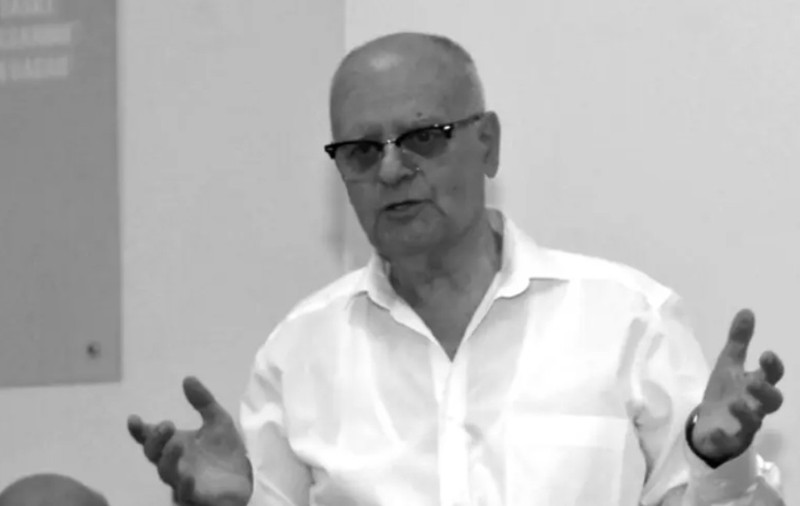 Corneliu Costinescu, unul dintre cei mai respectaţi conducători ai fotbalului românesc, a încetat din viaţă joi, 1 octombrie, la vârsta de 91 de ani