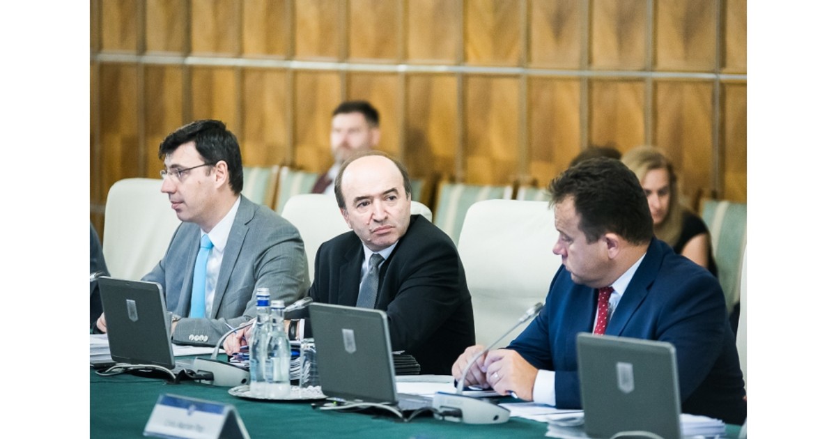 Tudorel Toader îi răspunde lui Iohannis