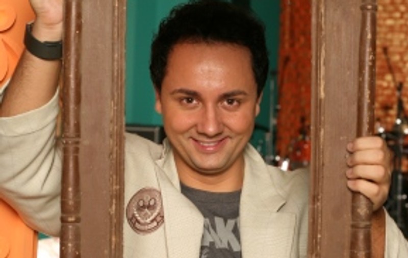 Măruţă caută un cadou pentru Anna Lesko
