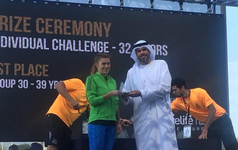 Fosta atletă Cătălina Oprea, campioană la maratonul vertical de la Abu Dhabi / VIDEO