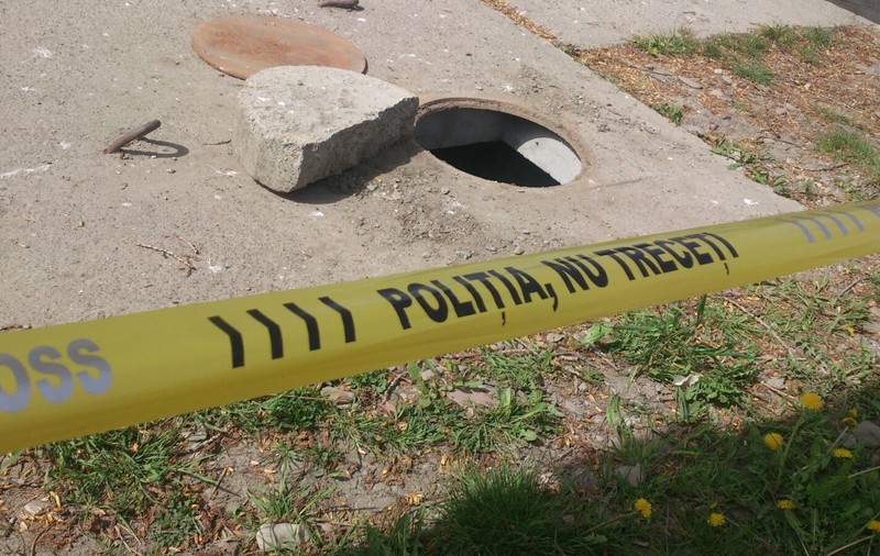 Cadavru găsit într-un canal la Iași | Polițiștii cred că ar fi vorba de o crimă