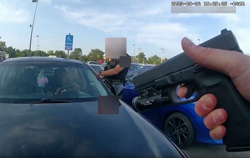 O femeie de culoare, însărcinată, a fost împușcată mortal de un polițist în Ohio. Nici copilul ei nu a supraviețuit