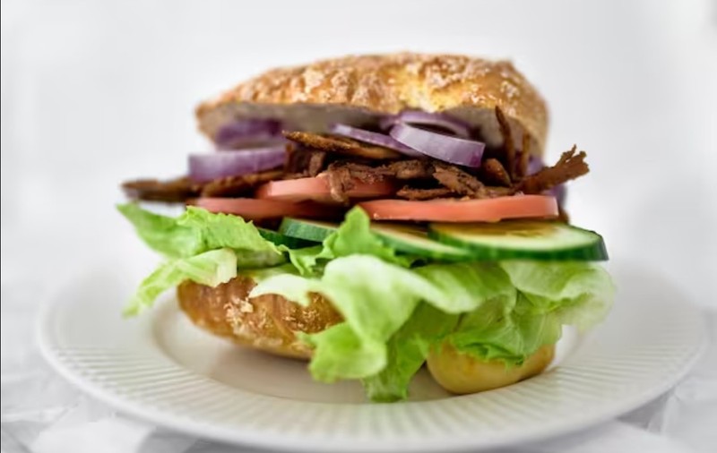 Rețetă de kebap vegetarian, cu puține calorii: nu îngrașă, e sănătos și se prepară în 10 minute