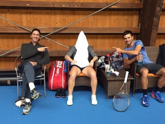 Simona Halep, cu prosopul în cap FOTO: Twitter Darren Cahill