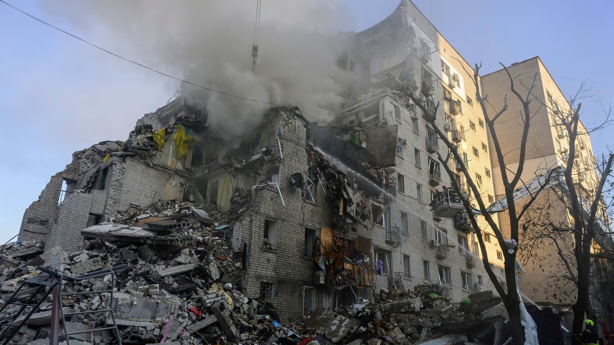 2 iulie 2026, Kiev- blocuri de locuințe distruse în urma atacului aerian masiv efectuat de ruși Foto: Profimedia