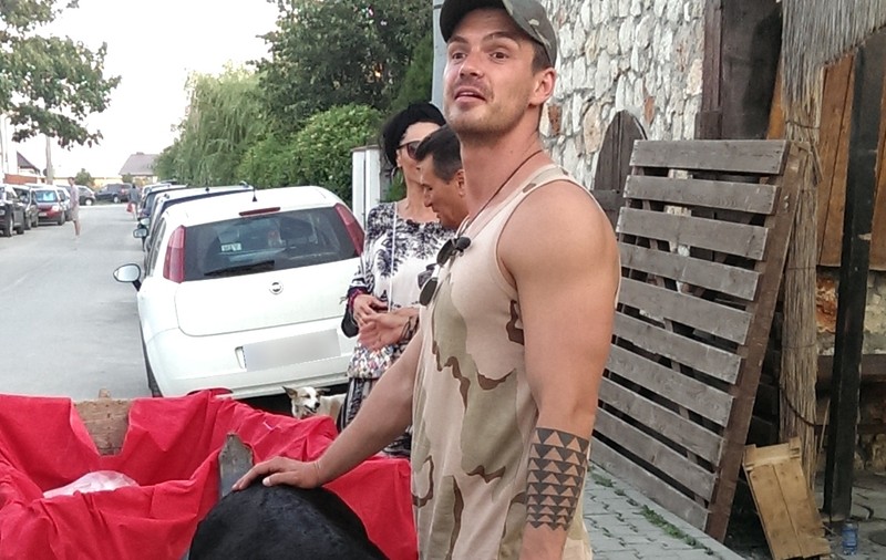 Bogdan Vlădău MĂRTURISEŞTE: "Am mâncat scorpioni, libelule şi şarpe"