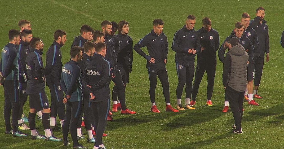 Ianis Hagi s-a antrenat cu Viitorul în Turcia. Duminică, fiul ”Regelui”va juca în amicalul cu Galata/ VIDEO