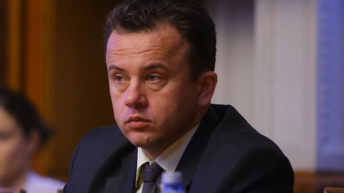 Ministrul Pop, reacție în scandalul auxiliarelor
