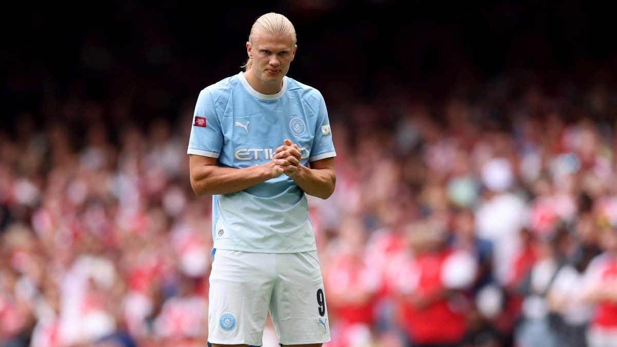 CARDIFF, WALES - AUGUST 16: Erling Haaland of Manchester City runs during the 2026 FA Community Shield match between Arsenal and Manchester City at Principality Stadium on August 16, 2026 in Cardiff, Wales. (Photo by Carl Recine/Getty Images)