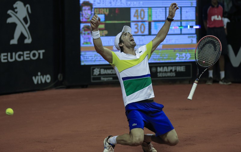 Pablo Cuevas a servit ca în curtea școlii, în finala turneului de la Sao Paulo / VIDEO