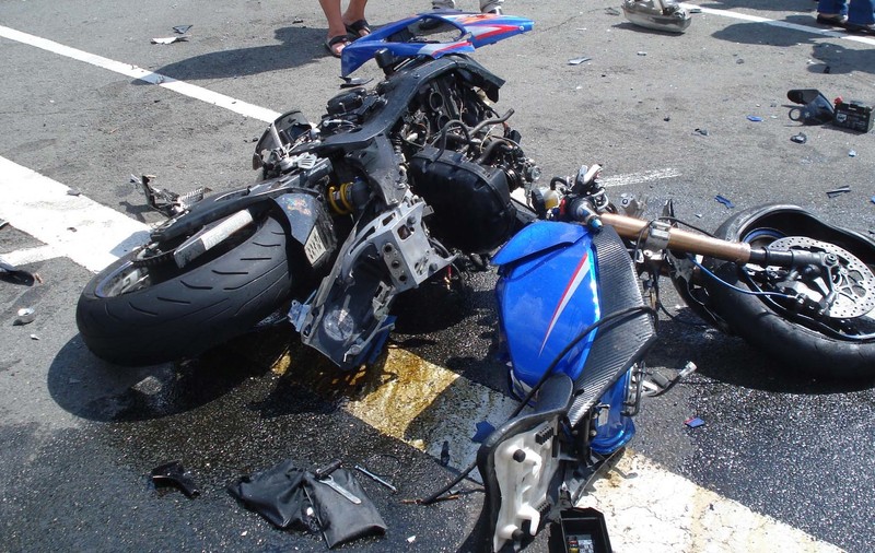 A murit cu 3 săptămâni înainte de a deveni tată, într-un accident de motocicletă
