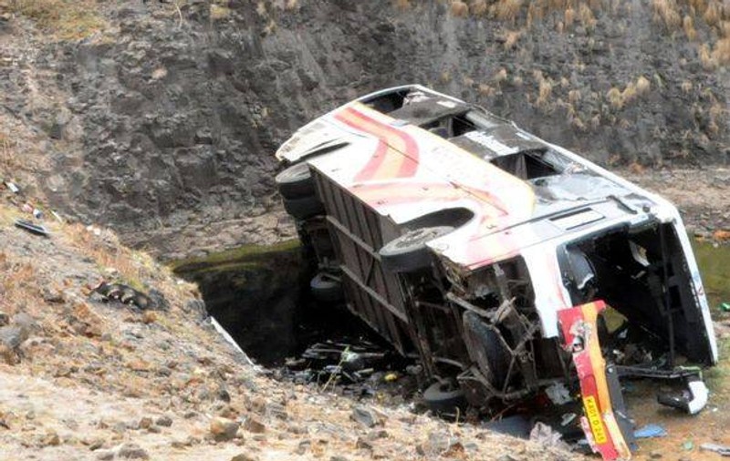 Cele mai grave accidente de microbuze şi autocare din România